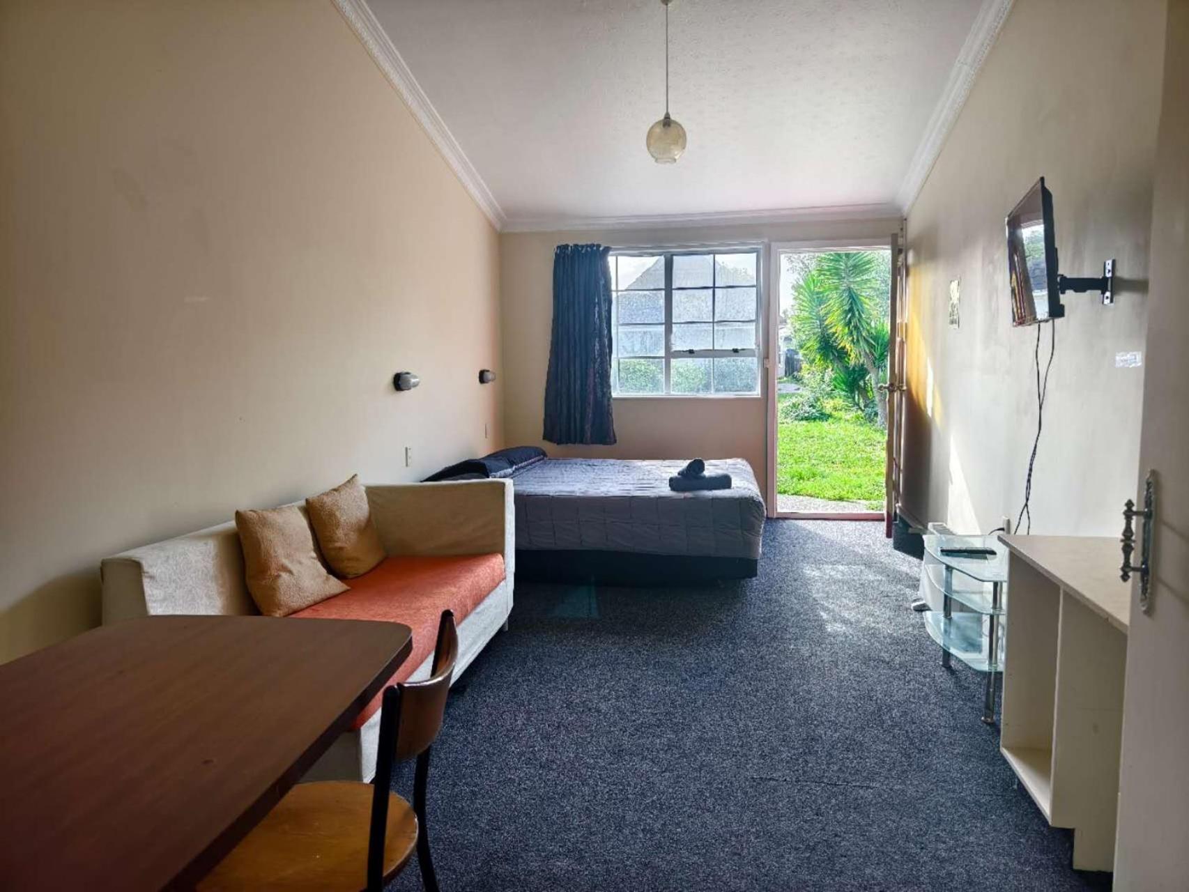 Ferry Motel Christchurch Exterior foto